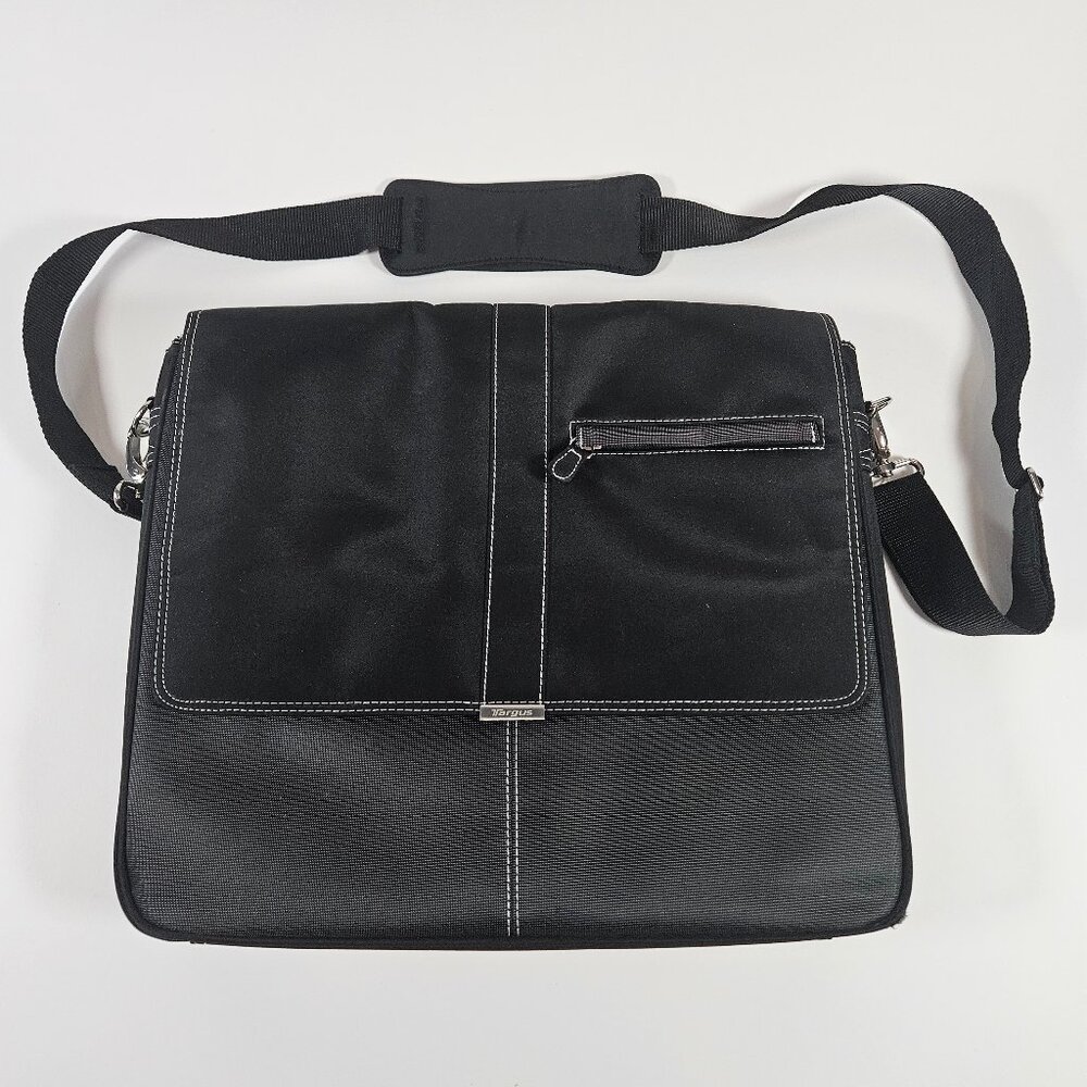 Targus Laptop Briefcase Business Casual Slipcase 15.6" Black